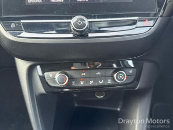 Vauxhall Corsa 1.2 Turbo Elite Nav Hatchback 5dr Petrol Auto Euro 6 (s/s) (100 