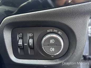 Vauxhall Corsa 1.2 Turbo Elite Nav Hatchback 5dr Petrol Auto Euro 6 (s/s) (100 