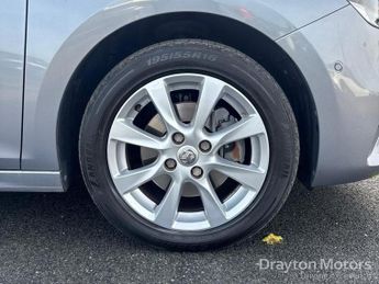 Vauxhall Corsa 1.2 Turbo Elite Nav Hatchback 5dr Petrol Auto Euro 6 (s/s) (100 