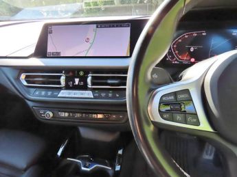 BMW 1 Series 1.5 118i M Sport (LCP) Hatchback 5dr Petrol DCT Euro 6 (s/s) (13