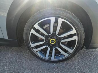 MINI Electric Hatch Cooper SE 32.6kWh Level 2 Auto 3dr