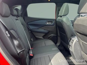 Nissan Qashqai 1.3 DIG-T MHEV Tekna SUV 5dr Petrol Hybrid XTRON Euro 6 (s/s) (1