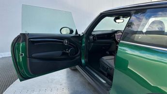 MINI Electric Hatch Cooper SE 32.6kWh Level 2 Hatchback 3dr Electric Auto (184 ps)