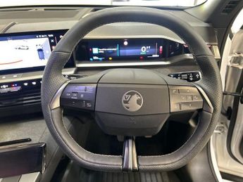 Vauxhall GRANDLAND 157kW Ultimate 73kWh 5dr Auto [Panoramic Roof]