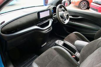 Abarth 500e 42kWh Scorpionissima Hatchback 3dr Electric Auto (155 ps)