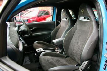 Abarth 500e 42kWh Scorpionissima Hatchback 3dr Electric Auto (155 ps)