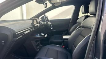 MG MG4 64kWh Trophy Long Range Hatchback 5dr Electric Auto (203 ps)
