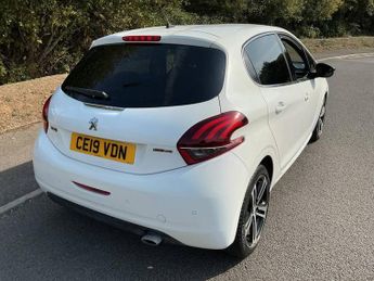 Peugeot 208 1.2 PureTech 110 GT Line 5dr EAT6