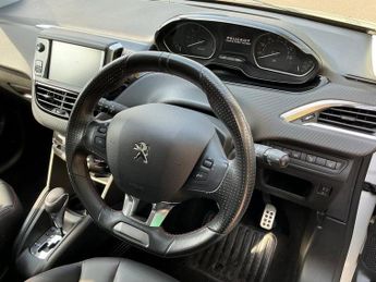 Peugeot 208 1.2 PureTech 110 GT Line 5dr EAT6