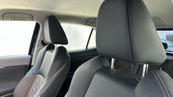 Toyota Yaris Cross 1.5 VVT-h Excel SUV 5dr Petrol Hybrid E-CVT Euro 6 (s/s) (116 ps