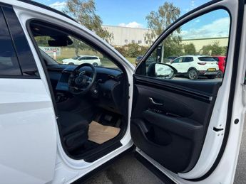 Hyundai TUCSON 1.6 T-GDi MHEV SE Connect SUV 5dr Petrol Hybrid DCT Euro 6 (s/s)