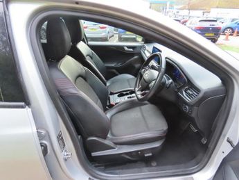 Ford Focus 1.0T EcoBoost ST-Line X Estate 5dr Petrol Auto Euro 6 (s/s) (125