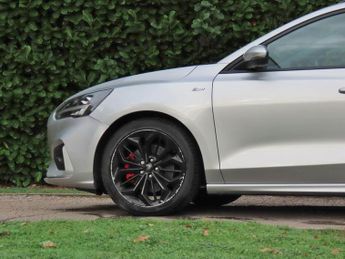 Ford Focus 1.0T EcoBoost ST-Line X Estate 5dr Petrol Auto Euro 6 (s/s) (125
