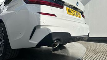 BMW 3 Series 2.0 320i M Sport Saloon 4dr Petrol Auto Euro 6 (s/s) (184 ps)
