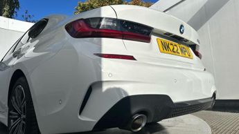 BMW 3 Series 2.0 320i M Sport Saloon 4dr Petrol Auto Euro 6 (s/s) (184 ps)