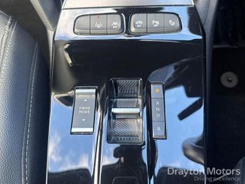 Vauxhall Mokka Electric 50kWh Ultimate SUV 5dr Electric Auto (136 ps)