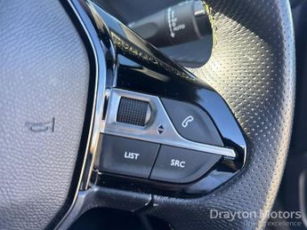Peugeot E-2008 54kWh GT SUV 5dr Electric Auto (11kW Charger) (156 ps)
