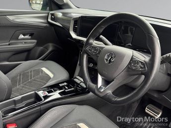 Vauxhall Mokka Electric 50kWh Ultimate SUV 5dr Electric Auto (136 ps)