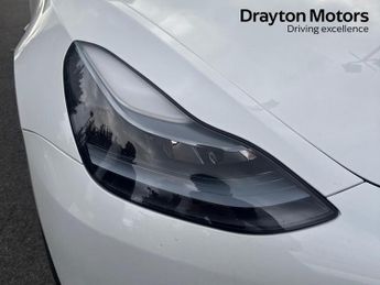 TESLA Model 3 (Dual Motor) Performance Saloon 4dr Electric Auto 4WDE (Performa