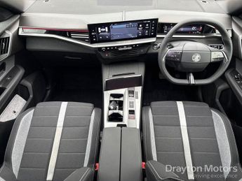 Vauxhall Grandland 1.2 GS SUV 5dr Petrol Hybrid e-DCT Euro 6 (s/s) (145 ps)