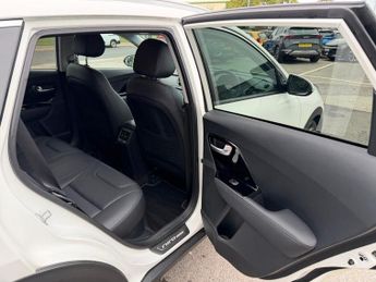 Kia Niro 1.6 GDi 3