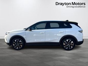 Vauxhall Grandland 1.2 Ultimate SUV 5dr Petrol Hybrid e-DCT Euro 6 (s/s) (136 ps)