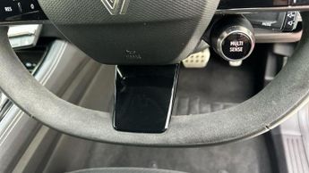 Renault Austral 1.2 E-TECH iconic esprit Alpine SUV 5dr Petrol Hybrid Auto Euro 
