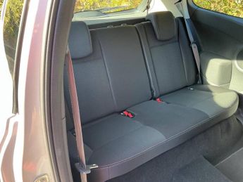 Renault Clio 1.2 16V I-Music 3dr