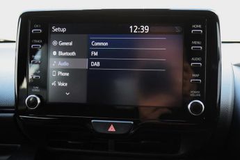 Toyota Yaris 1.5 VVT-h GR SPORT Hatchback 5dr Petrol Hybrid E-CVT Euro 6 (s/s
