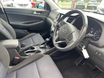 Hyundai TUCSON 2.0 CRDi 185 SE Nav 5dr Auto