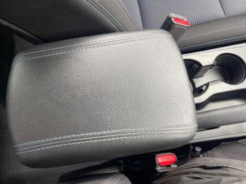 Hyundai TUCSON 2.0 CRDi 185 SE Nav 5dr Auto