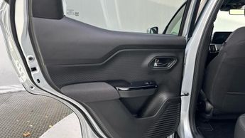 Suzuki e Vitara 61kWh Motion SUV 5dr Electric Auto ALLGRIP (183 ps)
