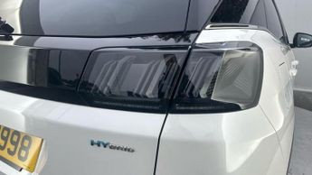 Peugeot 3008 1.6 13.2kWh GT SUV 5dr Petrol Plug-in Hybrid e-EAT Euro 6 (s/s) 