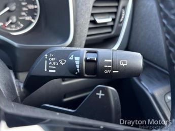Nissan Qashqai 1.3 DIG-T MHEV Acenta Premium SUV 5dr Petrol Hybrid XTRON Euro 6