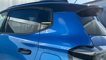 Citroen C3 1.2 Hybrid MAX Hatchback 5dr Petrol Hybrid e-DSC Euro 6 (s/s) (1