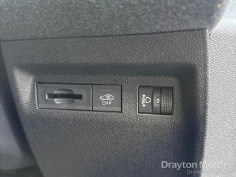 Vauxhall Grandland 1.2 GS SUV 5dr Petrol Hybrid e-DCT Euro 6 (s/s) (145 ps)