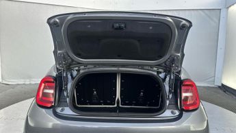 Fiat 500e C 42kWh La Prima Convertible 2dr Electric Auto (118 ps)