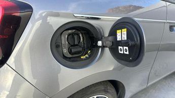 Fiat 500e C 42kWh La Prima Convertible 2dr Electric Auto (118 ps)