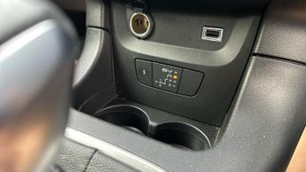 Citroen C3 1.2 PureTech PLUS Hatchback 5dr Petrol EAT6 Euro 6 (s/s) (110 ps