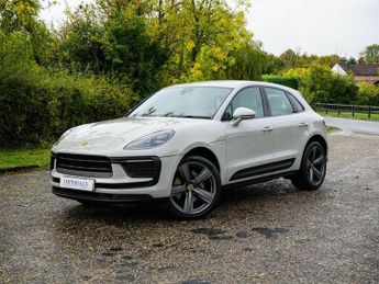Porsche Macan 2.0T PDK 4WD Euro 6 (s/s) 5dr
