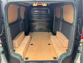 Kia PV5 Cargo 71.2 kWh ESSENTIAL