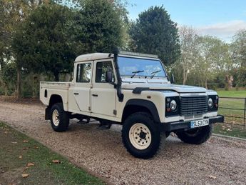 Land Rover Defender 130 2.5 TD5 4dr (High capacity)
