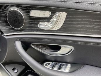 MERCEDES-BENZ E CLASS E 220 D AMG LINE PREMIUM