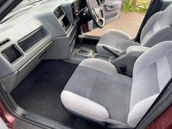 FORD SIERRA SIERRA LX AUTO