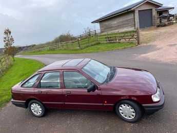 FORD SIERRA SIERRA LX AUTO