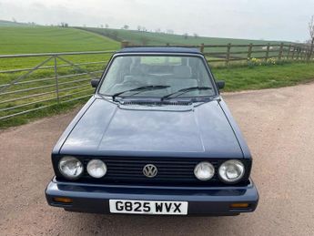 VOLKSWAGEN GOLF CLIP CABRL