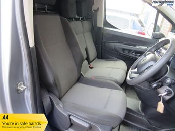 CITROEN BERLINGO 1.6 BlueHDi 650 Enterprise Van F.S.H Apple Carplay