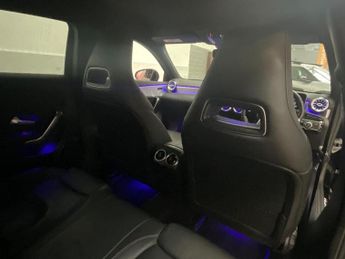 MERCEDES-BENZ A CLASS 2.0 A35 AMG (Premium) 7G-DCT 4MATIC Euro 6 (s/s) 5dr