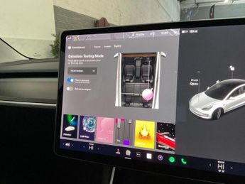 TESLA MODEL 3 (Dual Motor) Performance Auto 4WDE 4dr (Performance Upgrade)