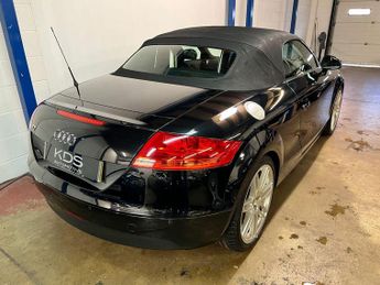 AUDI TT Roadster 2.0 TFSI Automatic